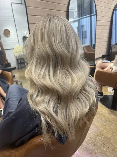 7 - Trend Setters Salon