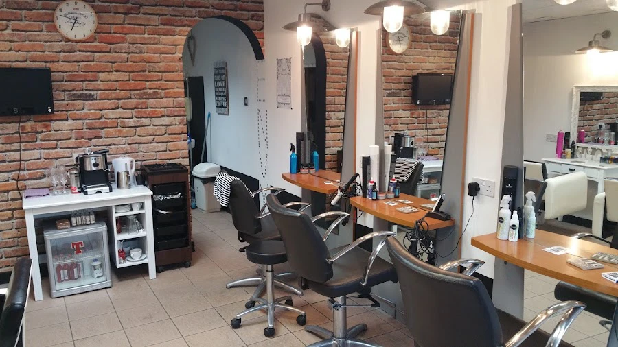 1 - Trimms Hairdressers