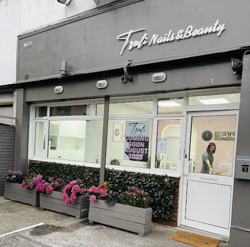 1 - Truli Nails & Beauty