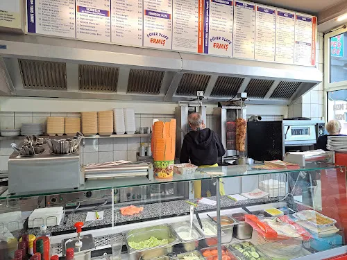 5 - Tu Na Kebap & Pizza Haus