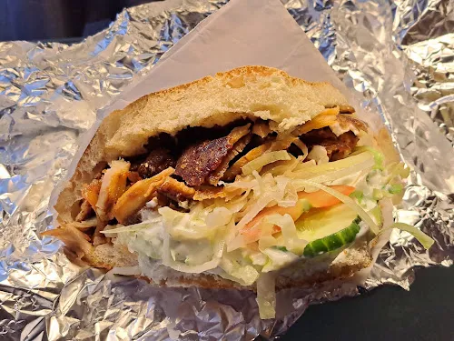 4 - Tu Na Kebap & Pizza Haus