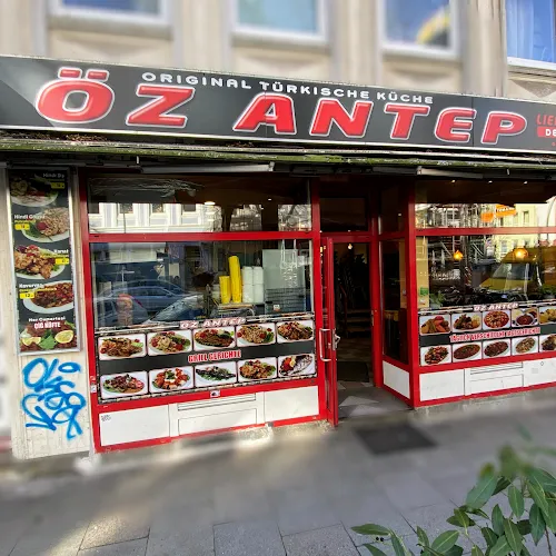 3 - Tunnel Döner Wandelhalle