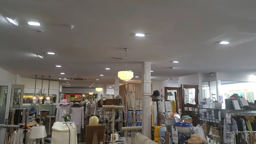 1 - Turners Armidale