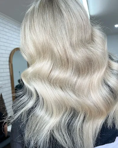 4 - Tweety Nails & Spa