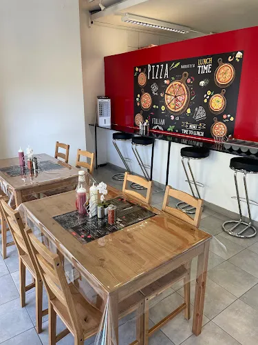 3 - ÜRIs Bistro - Cafeteria