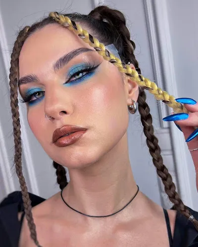 7 - Łukasz Urbański Hair