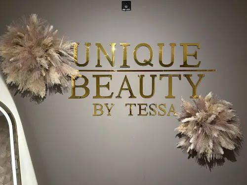 2 - Unique beauty by tessa