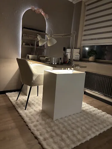 6 - Unique beauty by tessa