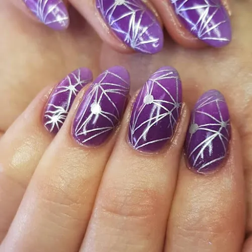 3 - Universe Beauty & Hair salon