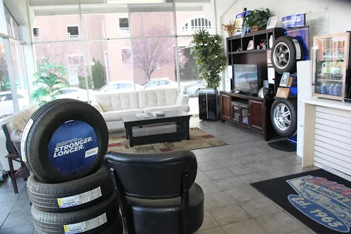 4 - Uno´s Used Tire and Auto Repair