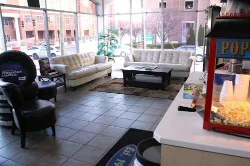 7 - Uno´s Used Tire and Auto Repair