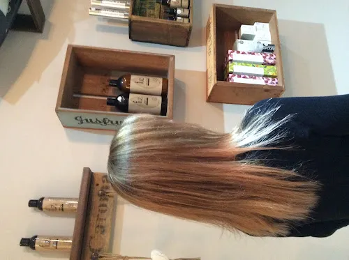 8 - Untamed Hair & Co.