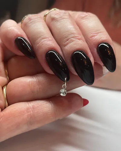 2 - Usługi Fryzjerskie Eliza Samoraj