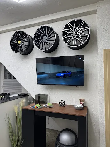 4 - Uwe Wilhelm KFZ Motorradtechnik