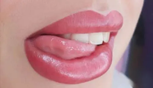 4 - Vanilla Hair Studio