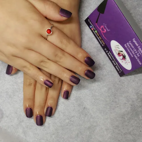 4 - Victoria nail & beauty