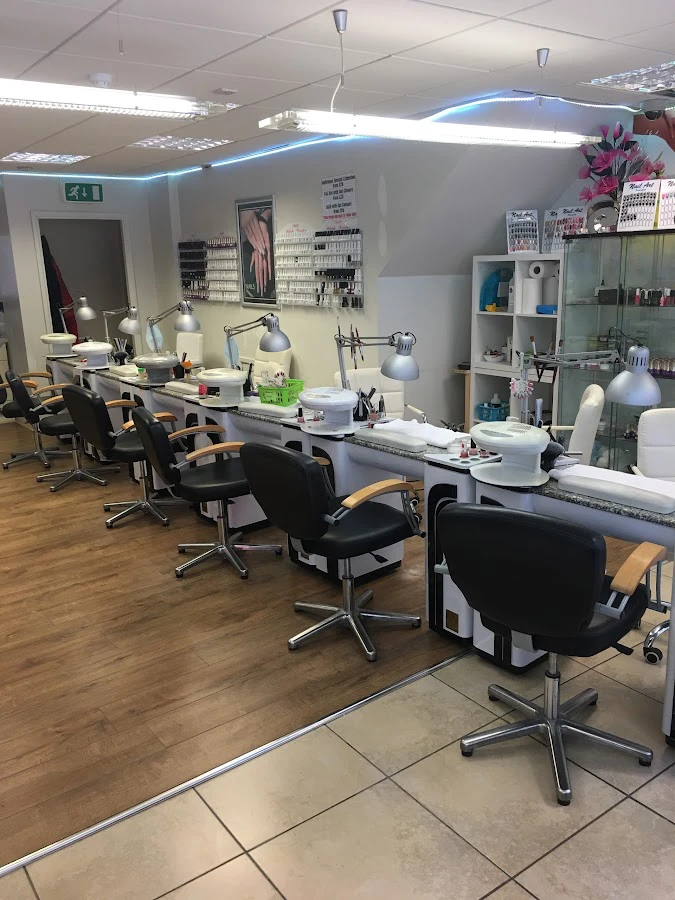 1 - Viet Nail & Spa Beauty