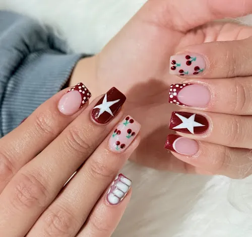 5 - Vince & Jennys Hair World