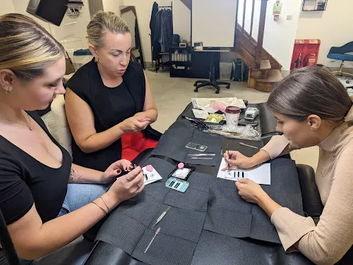 8 - Vinnies Lash Lounge