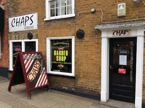 2 - V.I.P Grooming Lounge