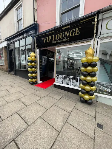 4 - VIP LOUNGE Men’s Grooming Turkish Barbers