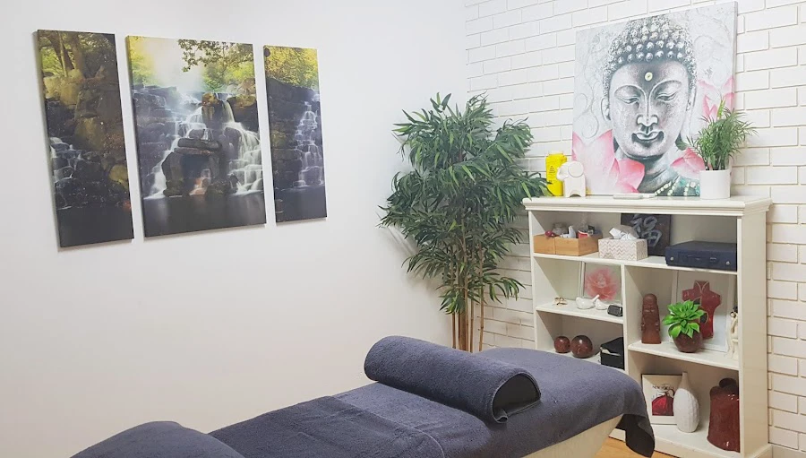 1 - VIP NAIL AND BEAUTY DROMANA