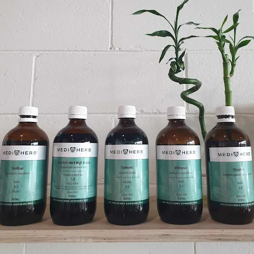 8 - VIP NAIL AND BEAUTY DROMANA