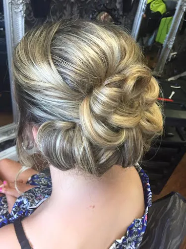 8 - Vision Hairdressing