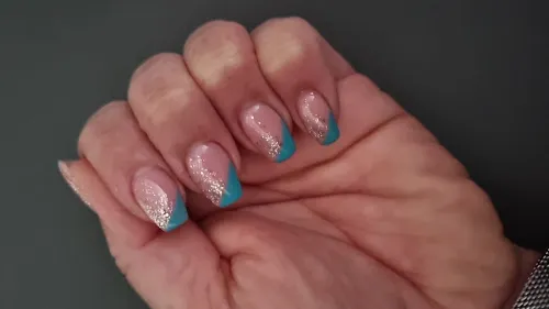 2 - Vision Nails
