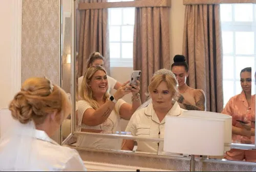 7 - Vision Unisex Hair Salon