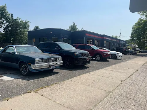 1 - Viva México tire shop and services