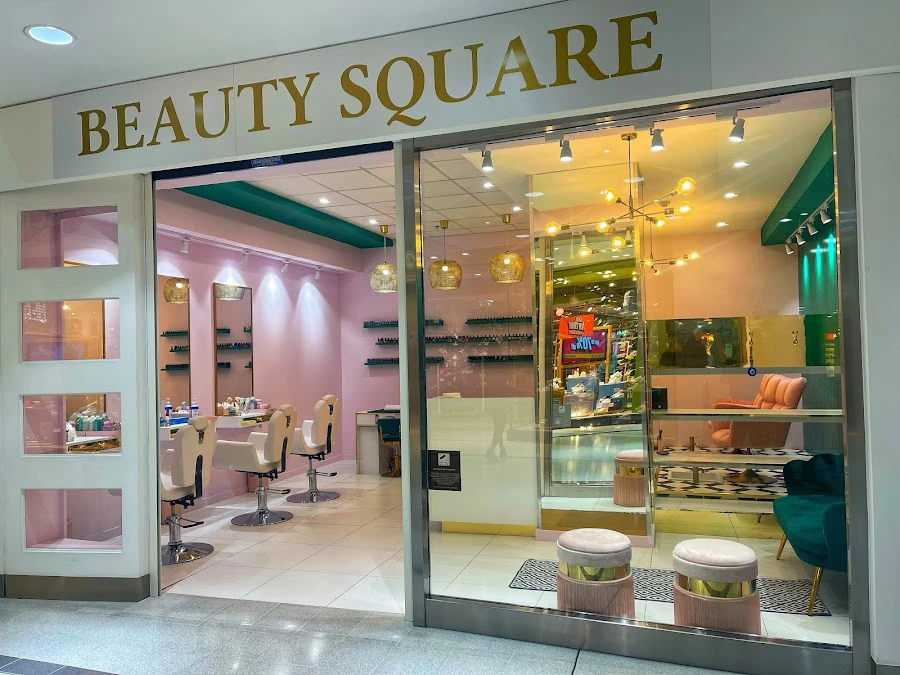 1 - Warisa Beauty Lounge