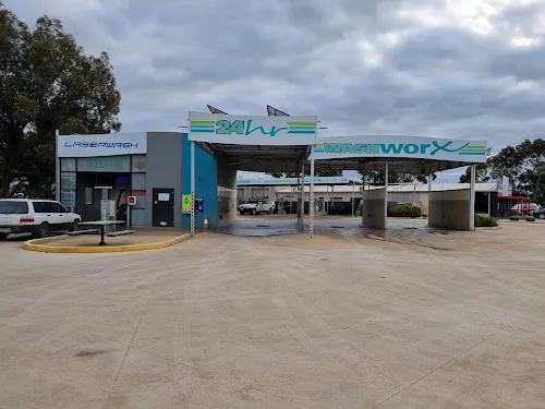 4 - Washworx Carwash & Laundromat Cobram