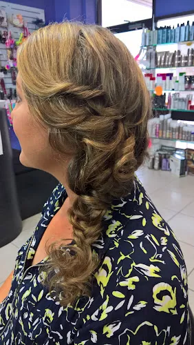 7 - Wavelengths for Hair