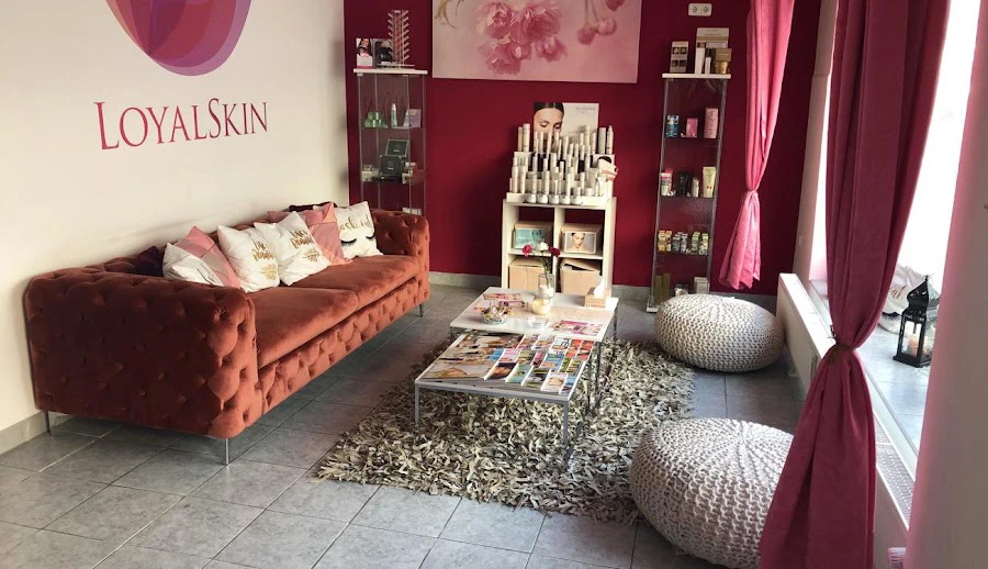 1 - Waxing & Kosmetikstudio VIVIA