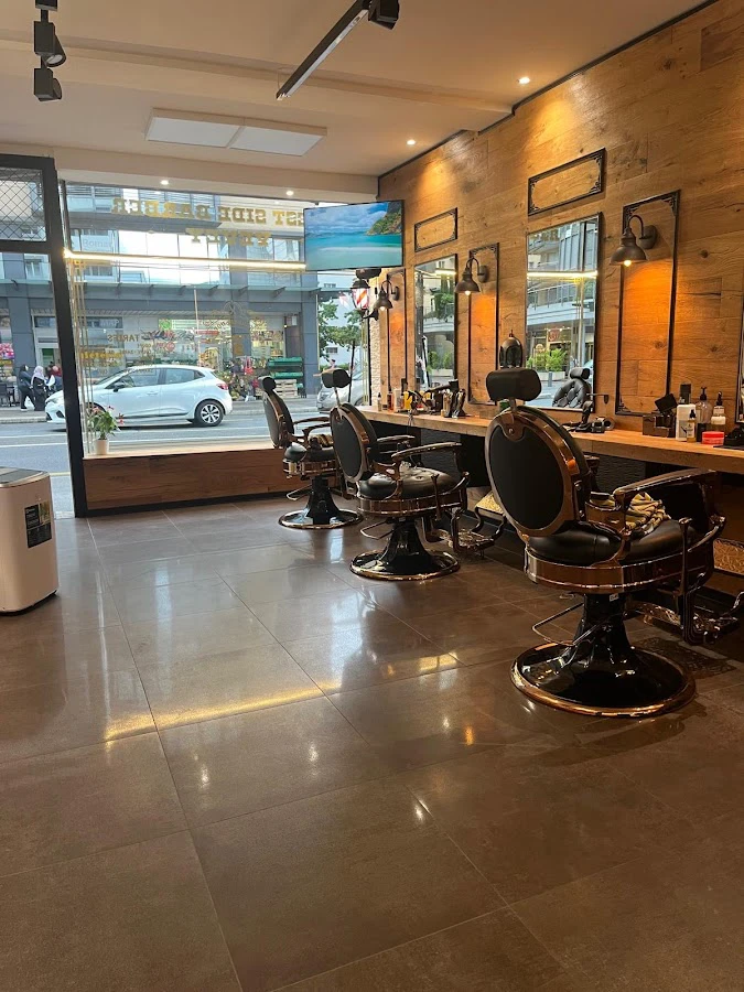 1 - WEST SIDE BARBER - VEVEY