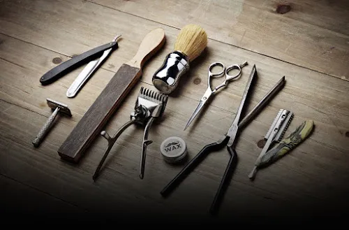 2 - White Moon Hairdresser Salon