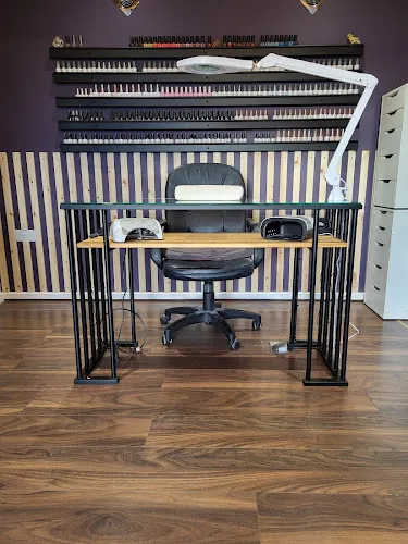 6 - Willow Hair Boutique