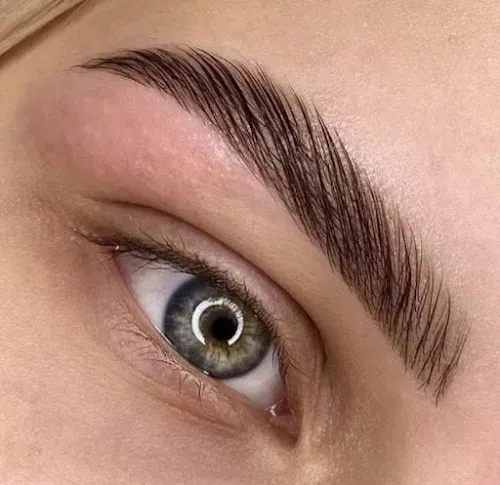 5 - Wimpernverlängerung Beauty Eyes& Microblading& Microneedling - Magdeburg