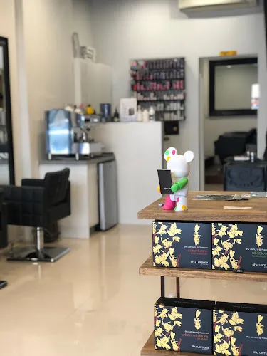 6 - Wink Beauty by Dinah