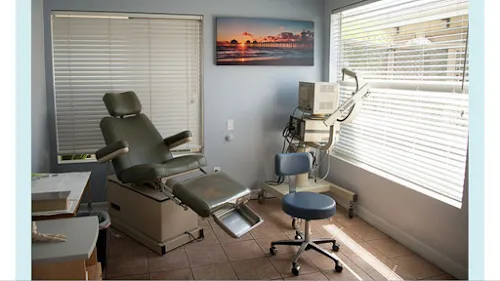 6 - Woman to Woman Ob/Gyn Medical Gp, Inc.