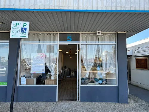 3 - Xclusive Hair & Beauty