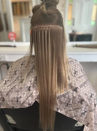 4 - Xtendit Hair Extensions Bendigo