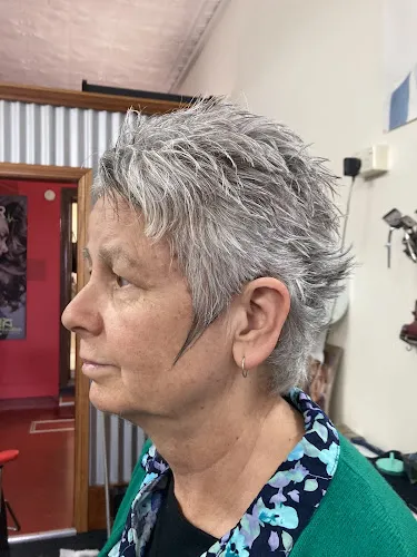 4 - XY Hair Co. The Family Barber