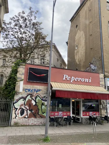 3 - Yamac Döner & Grill