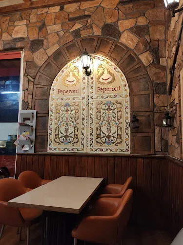 6 - Yamac Döner & Grill