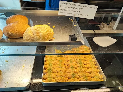 8 - YILDIZ DÖNER-PIZZA