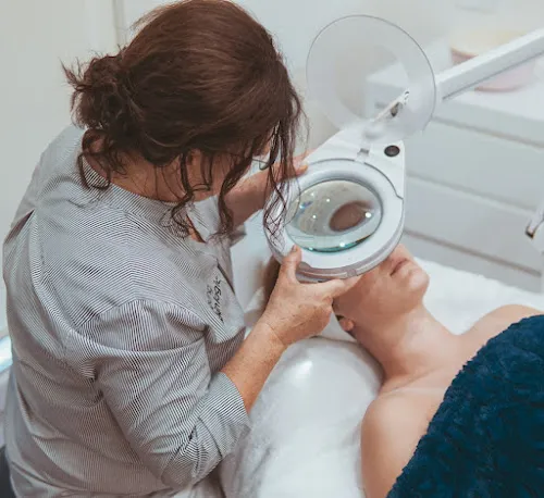 6 - Young Skin Logic