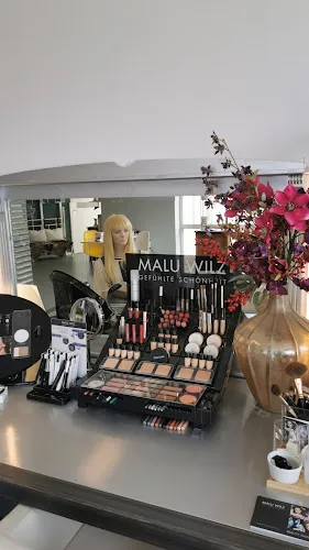 5 - Younique Skincare