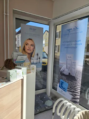 4 - Your Beauty Institute